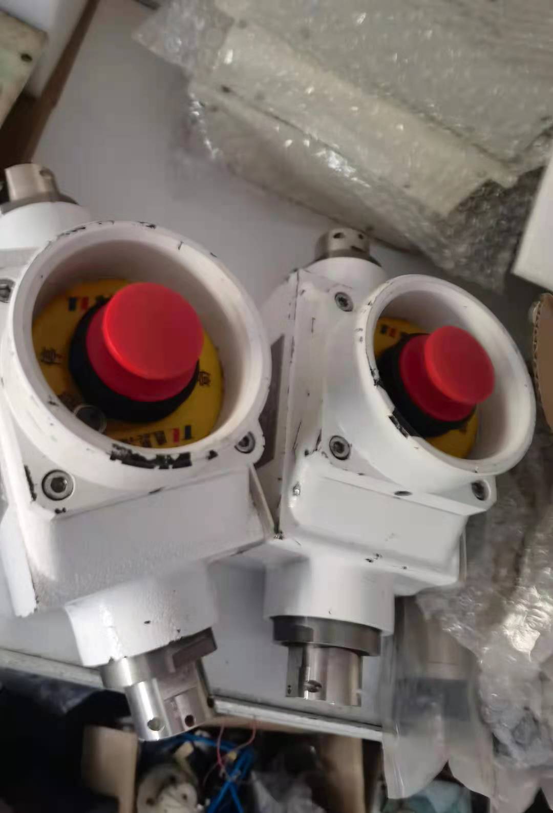 天津華寧KHJ15/18-1(IT)礦用本質(zhì)安全型組合急停閉鎖開關(guān)